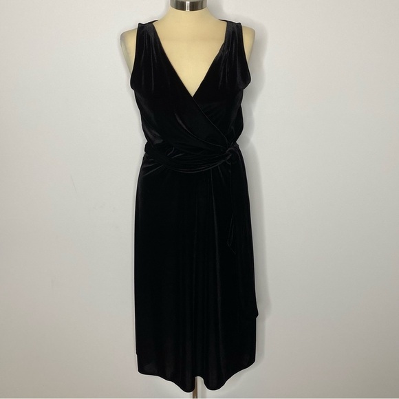 New York & Company Dresses & Skirts - New York & Company Black Velvet Midi Dress